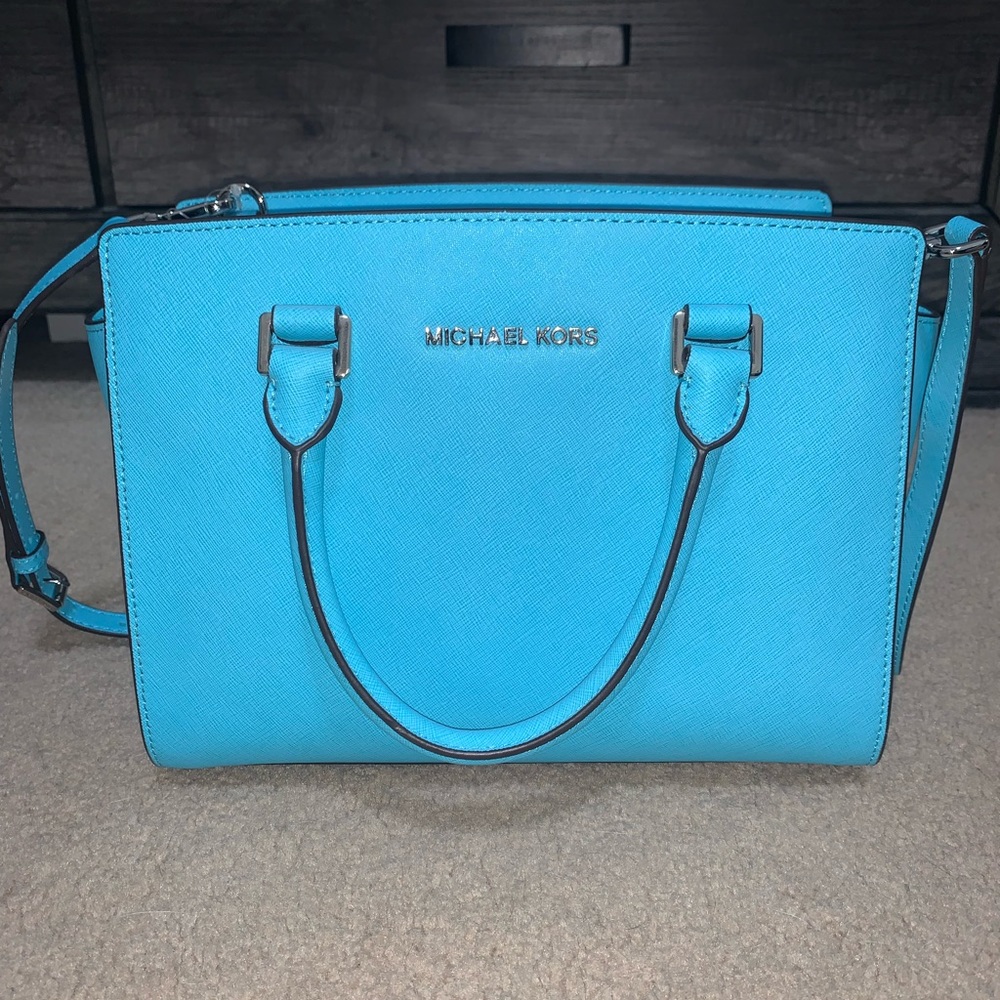 Michael Kors Purse with Crossbody Attachment